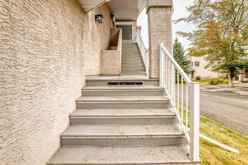 82 Sierra Morena Green SW