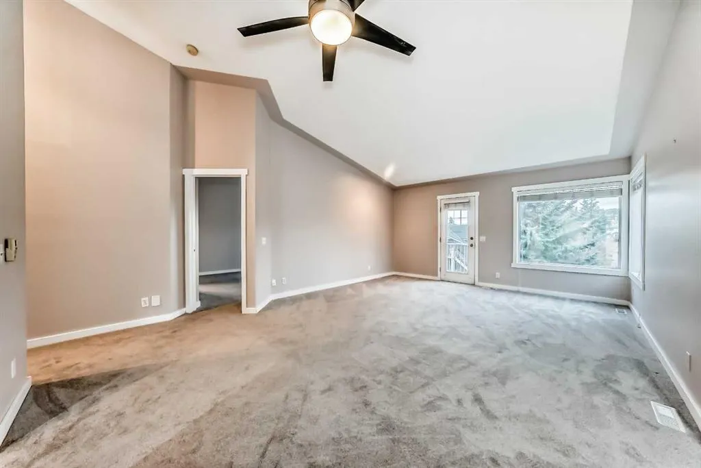 82 Sierra Morena Green SW