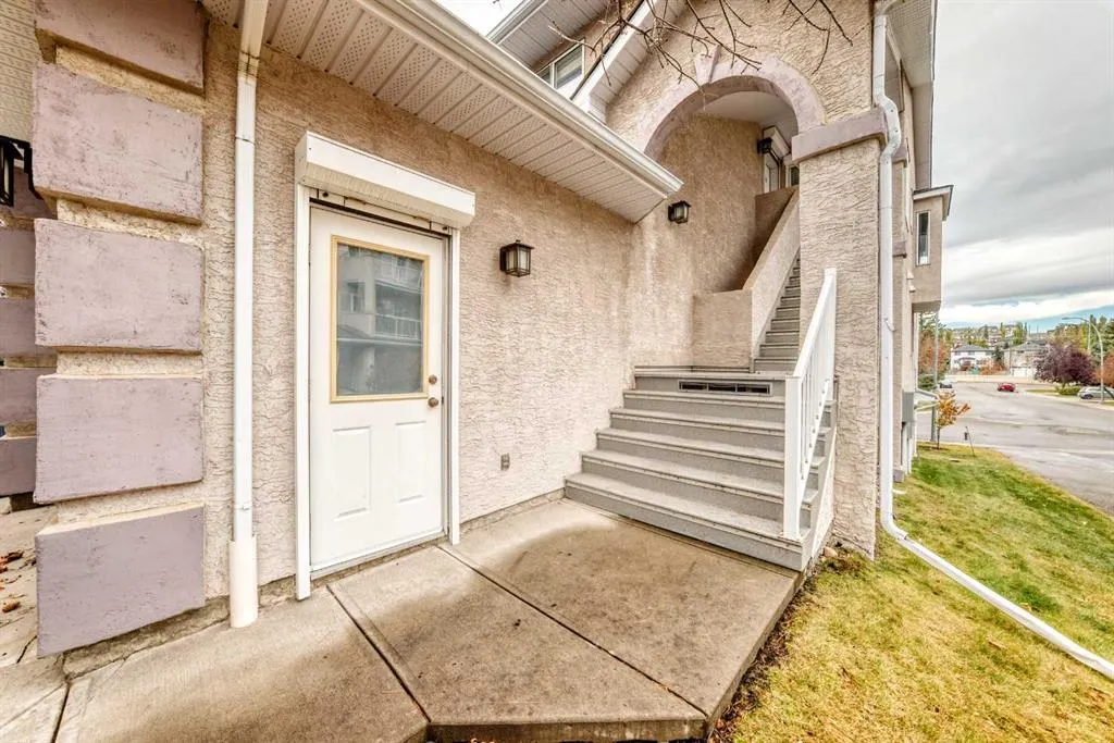82 Sierra Morena Green SW