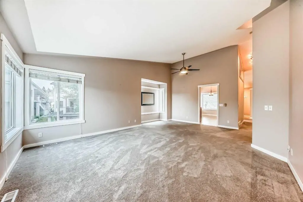 82 Sierra Morena Green SW