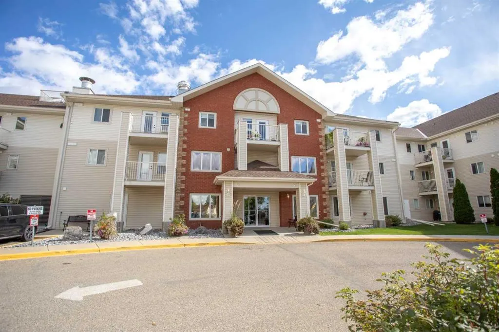 56 Carroll Crescent, #322