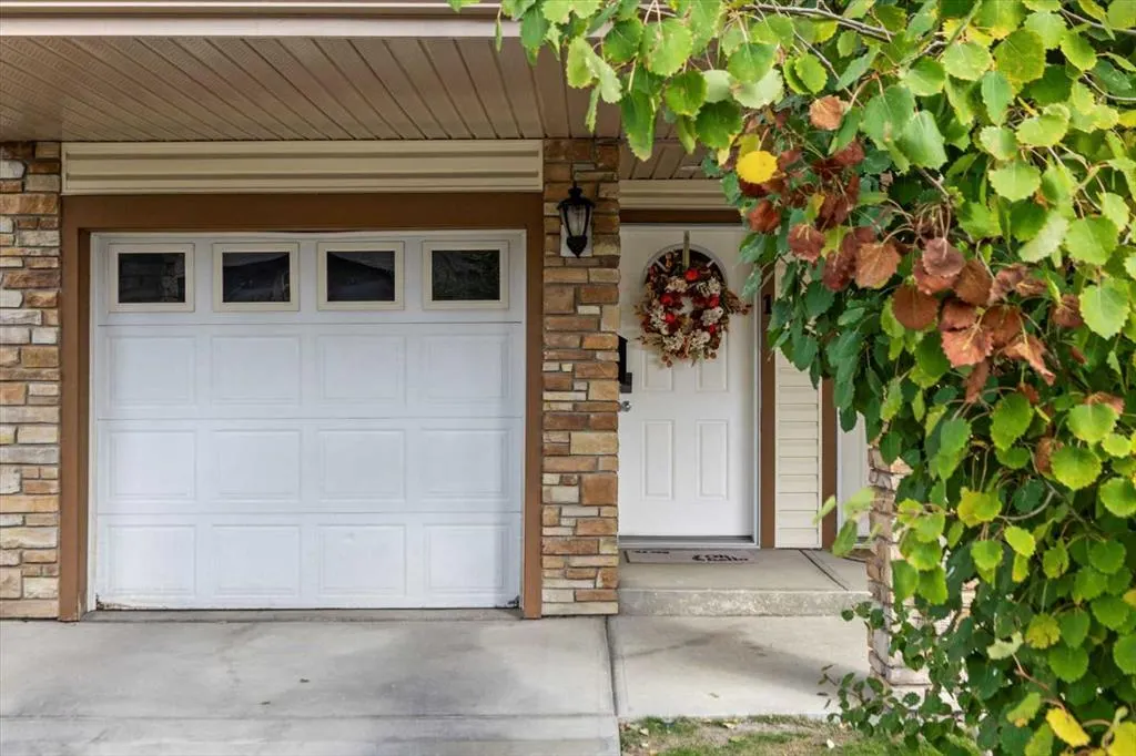 164 Rockyledge View NW, #1
