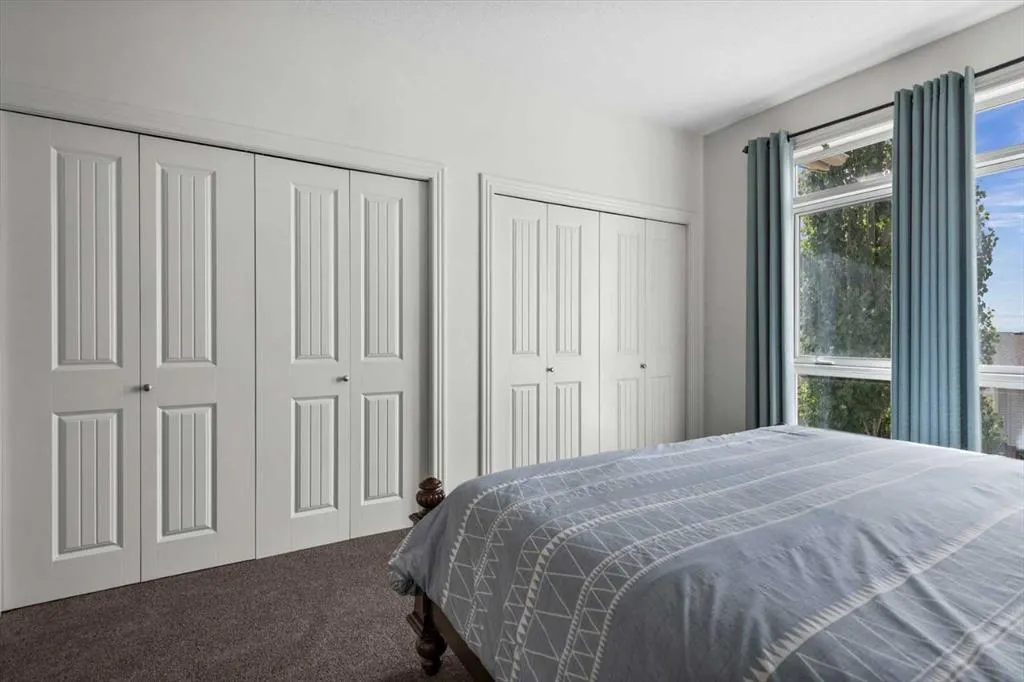 164 Rockyledge View NW, #1