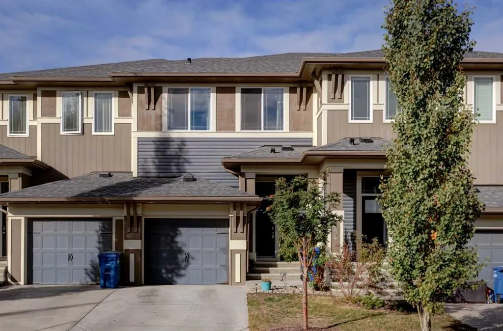 468 Hillcrest Circle SW