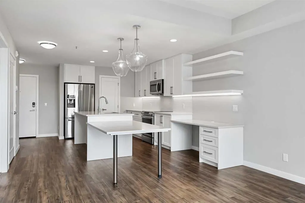 8530 8A Avenue SW, #115