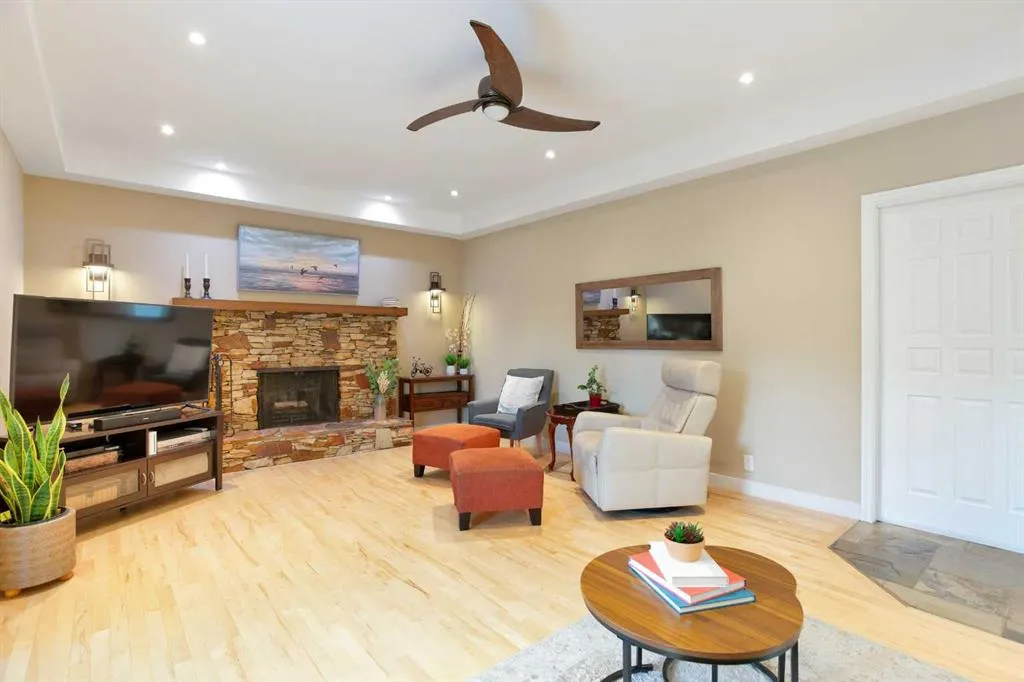 39 Canova Close SW