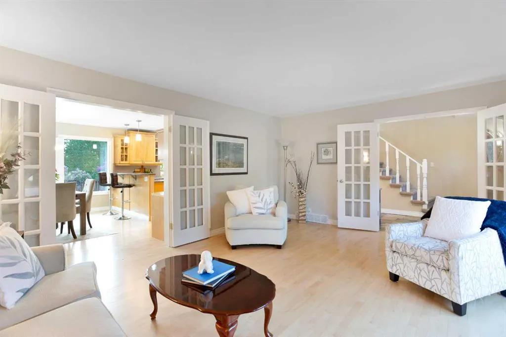 39 Canova Close SW