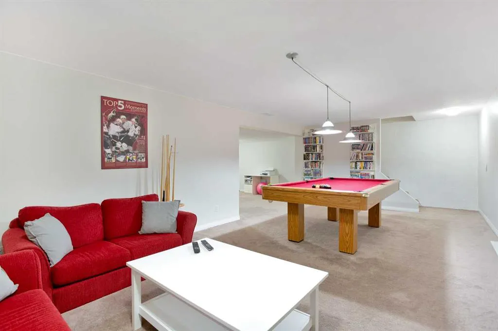 39 Canova Close SW