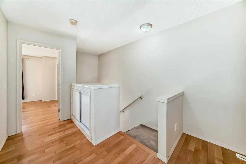 63 Toscana Gardens NW