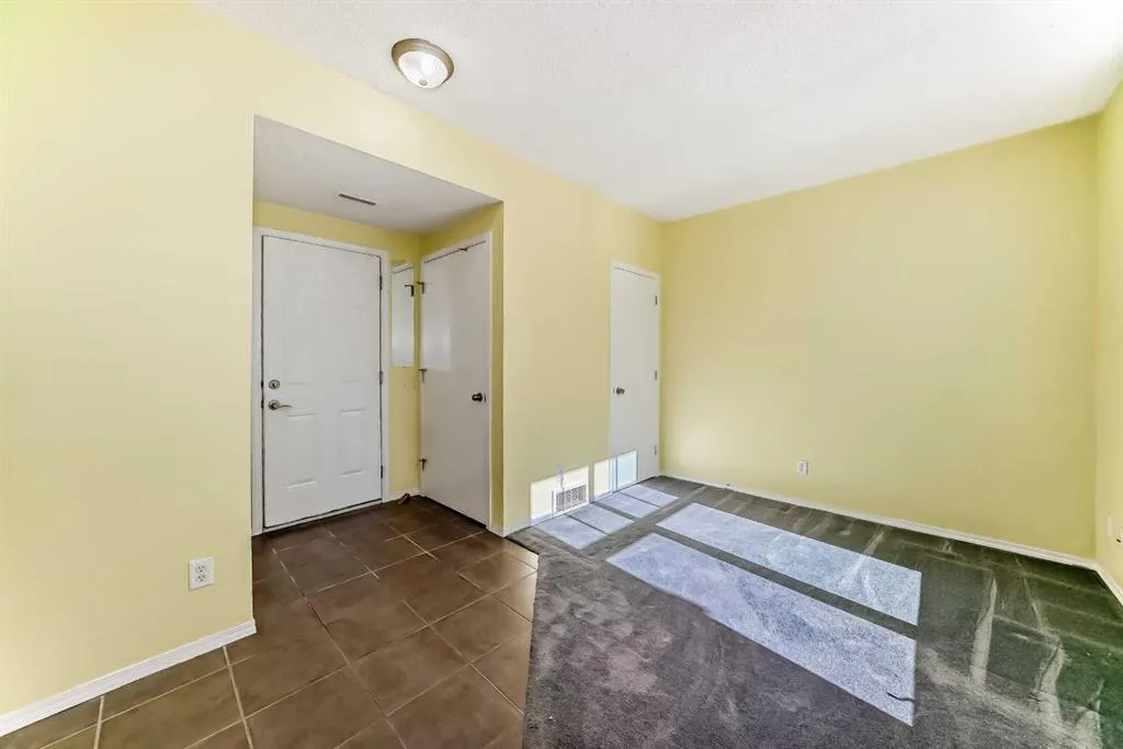 63 Toscana Gardens NW