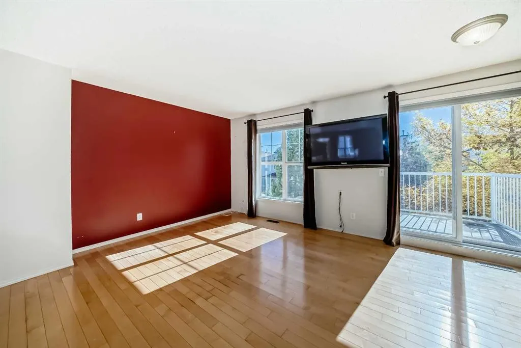 63 Toscana Gardens NW