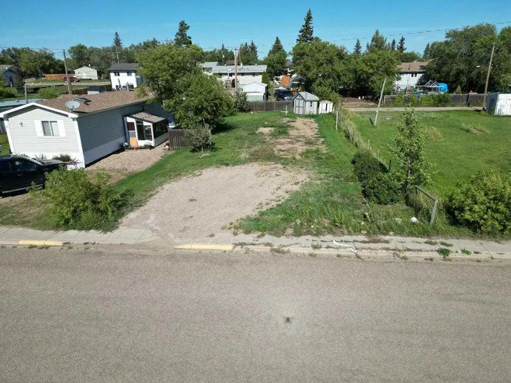 18 Railway Avenue E