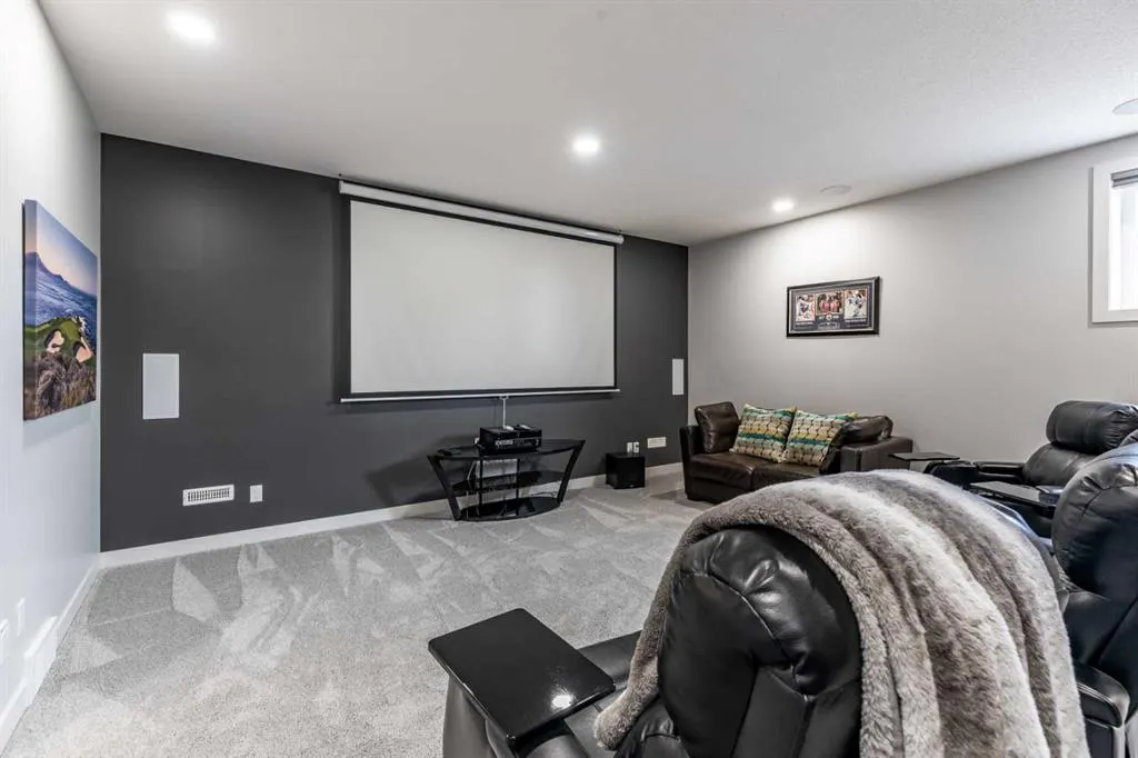 420 Ranchview Road NE