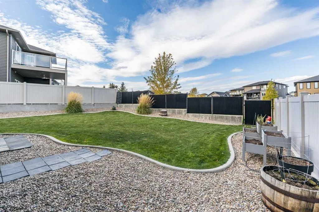 420 Ranchview Road NE