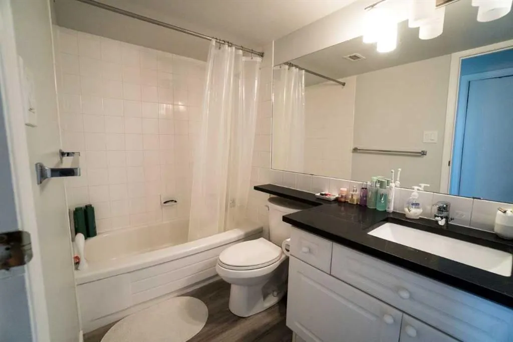 1330 15 Avenue SW, #903