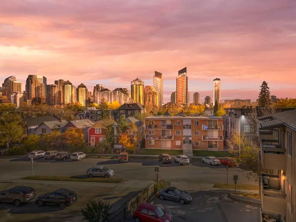 1222 Kensington Close NW, #304