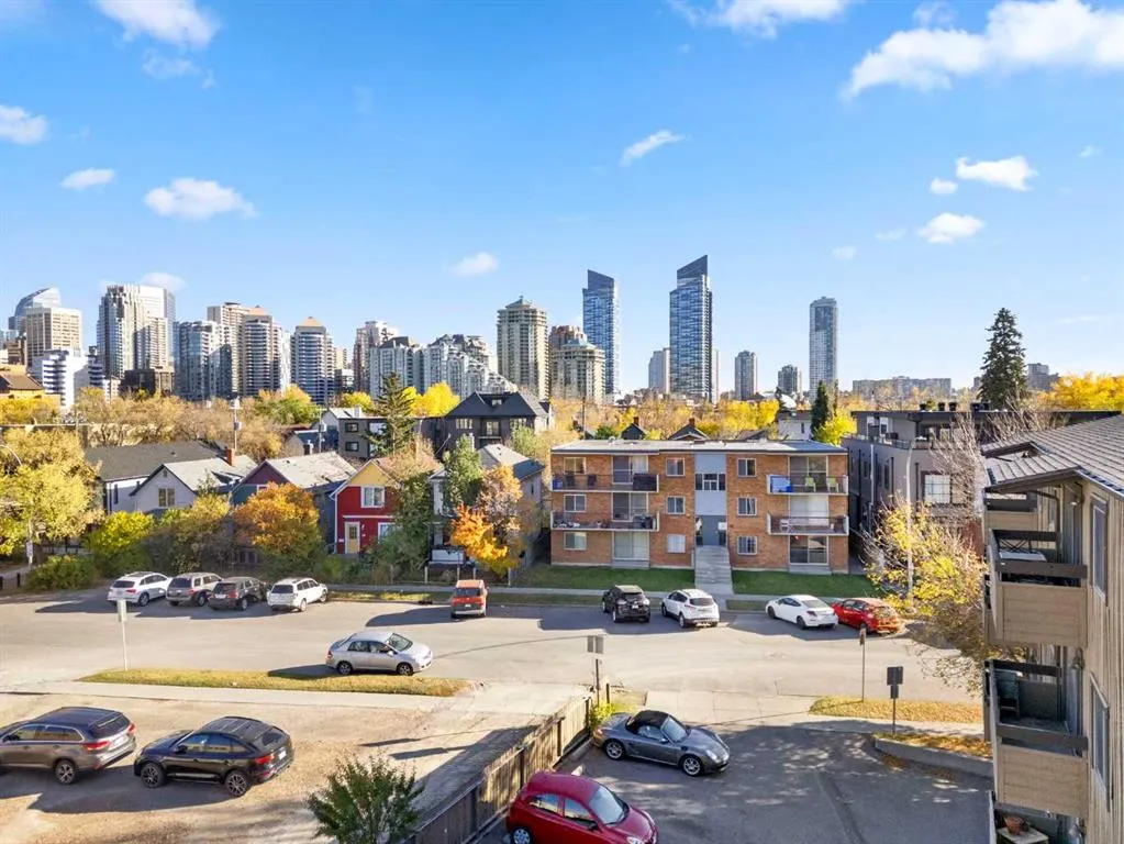 1222 Kensington Close NW, #304