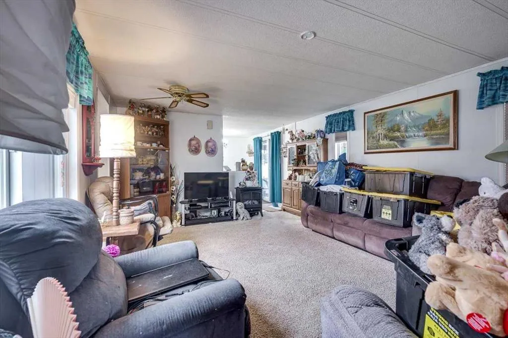 4539 Eastview Crescent