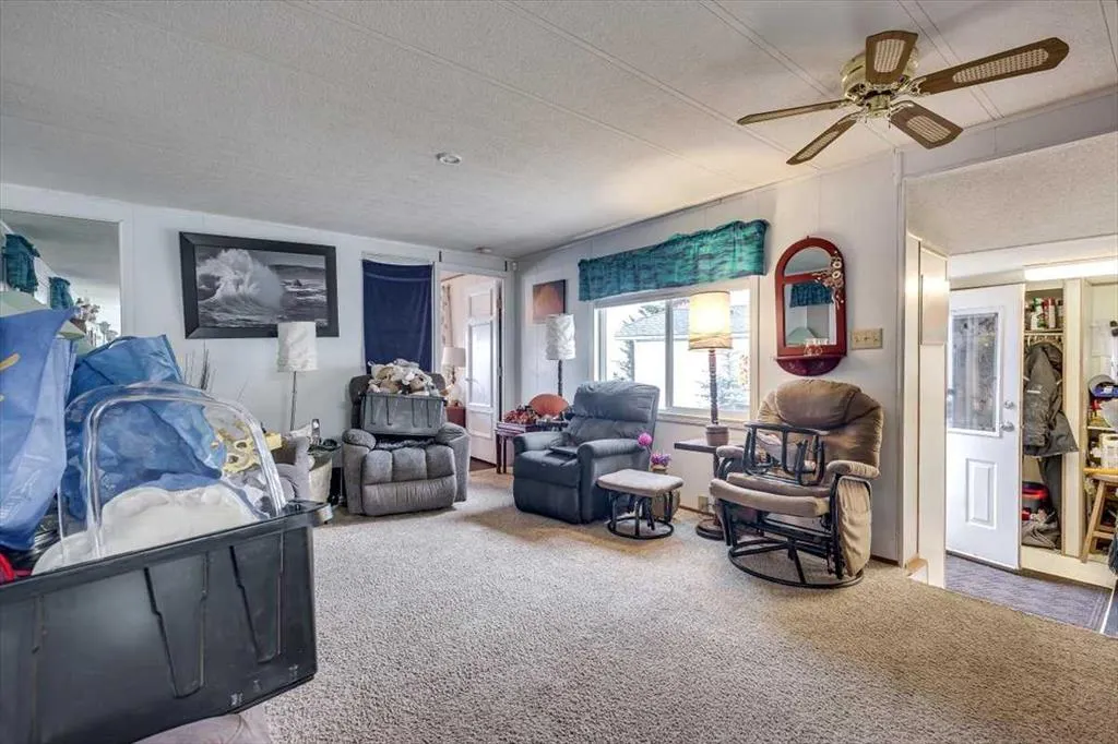 4539 Eastview Crescent