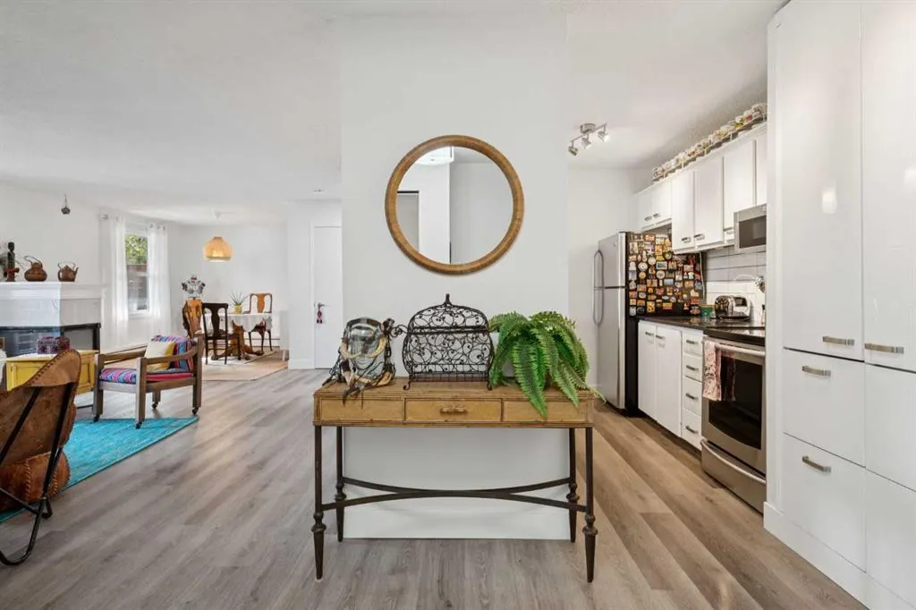 1606 34 Avenue SW, #1
