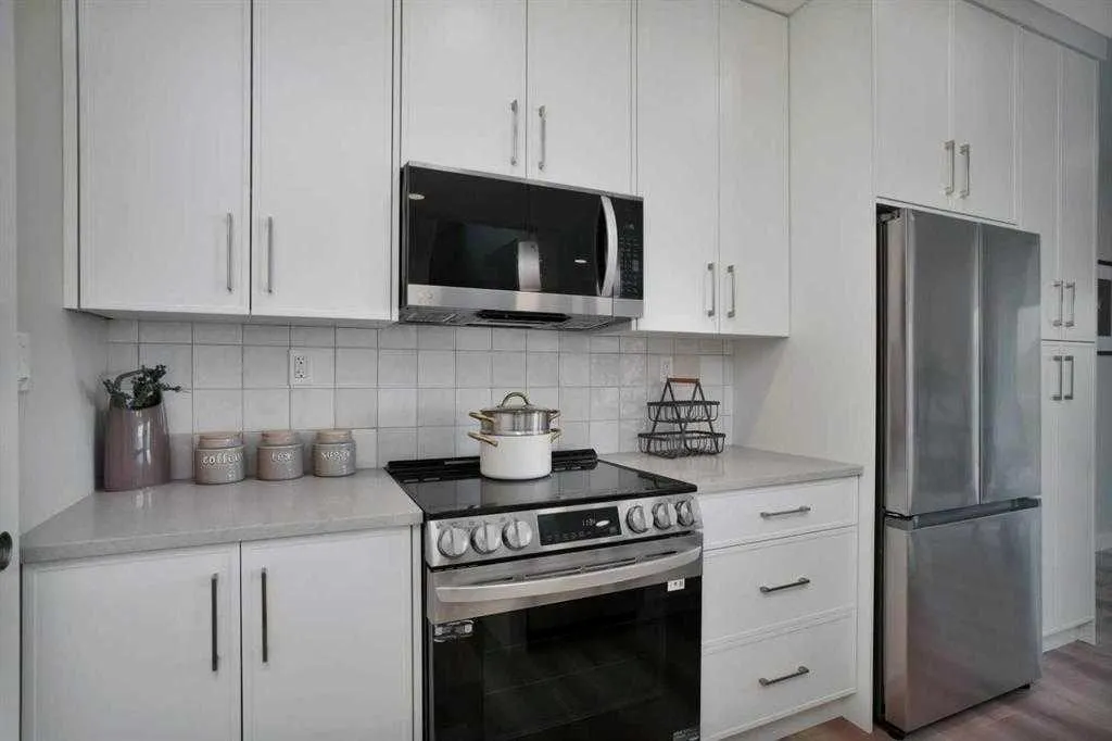 122 Norseman Close