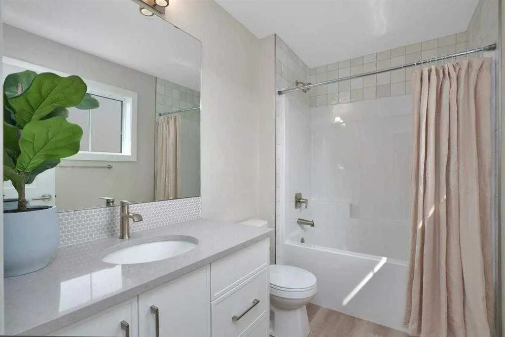 122 Norseman Close