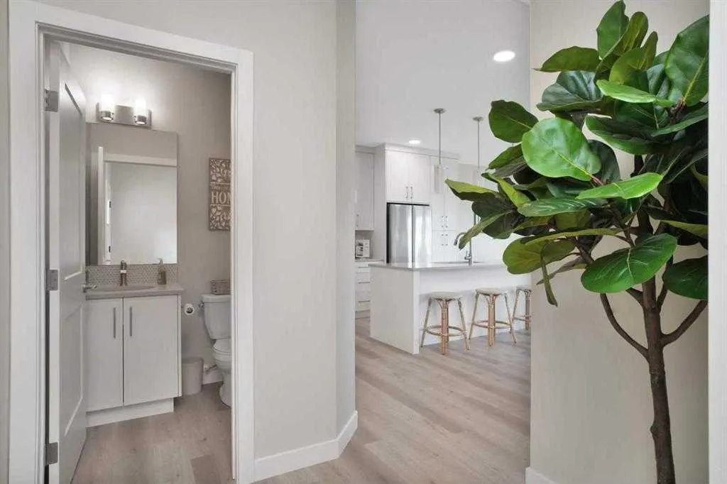 122 Norseman Close