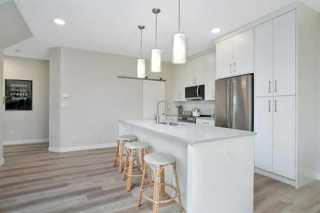 122 Norseman Close