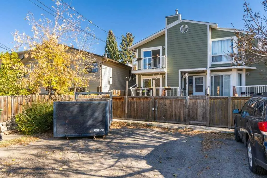 1939 25A Street SW, #4
