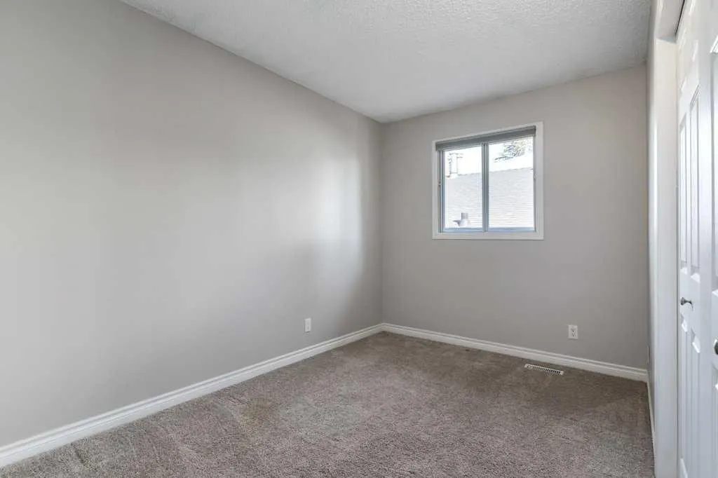 1939 25A Street SW, #4