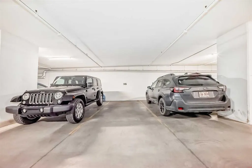 1107 Gladstone Road NW, #311