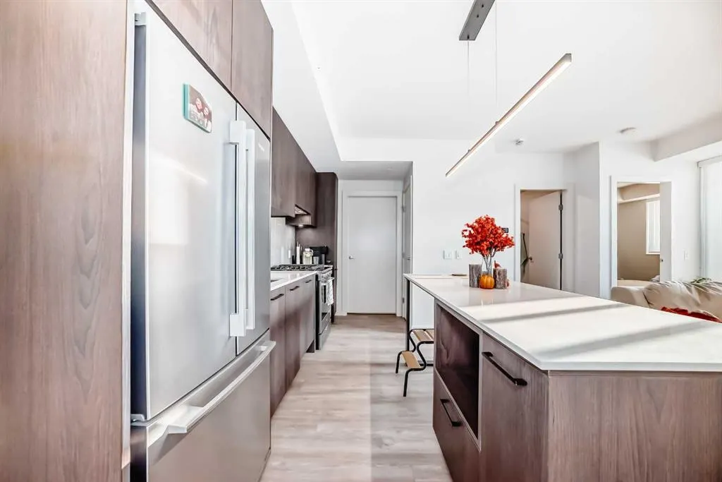 1107 Gladstone Road NW, #311