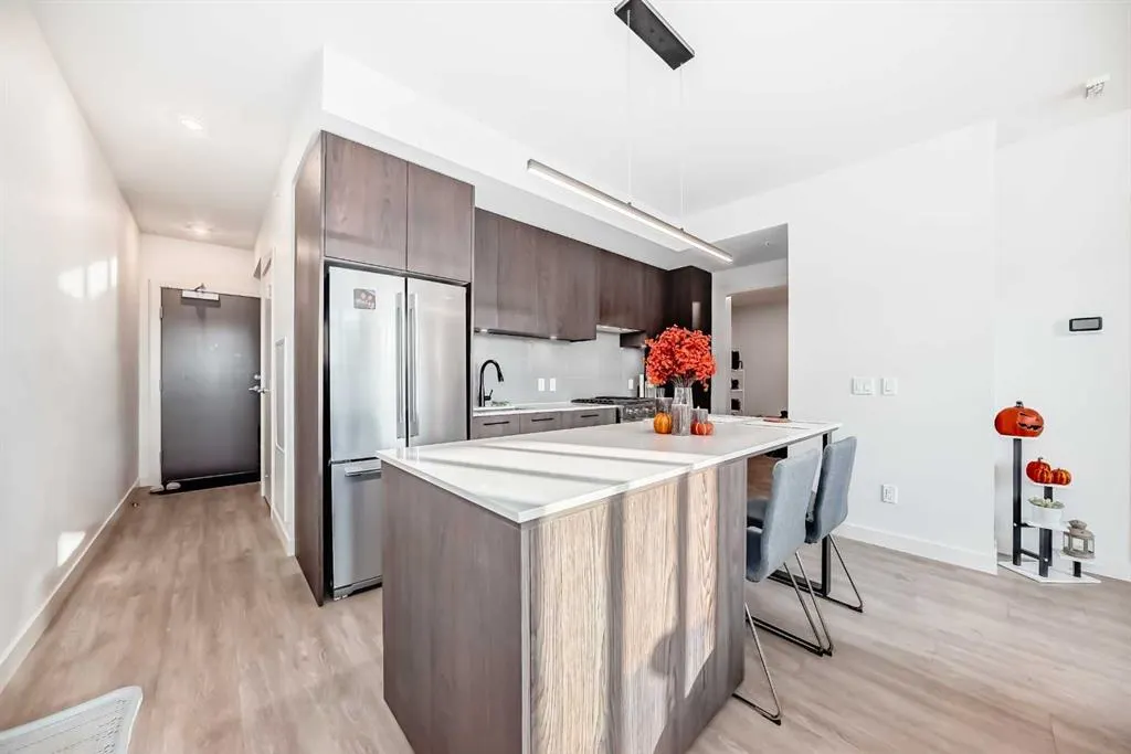 1107 Gladstone Road NW, #311