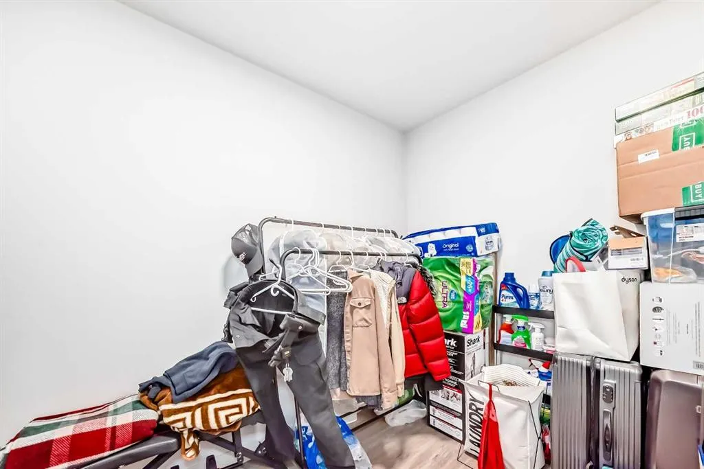 1107 Gladstone Road NW, #311