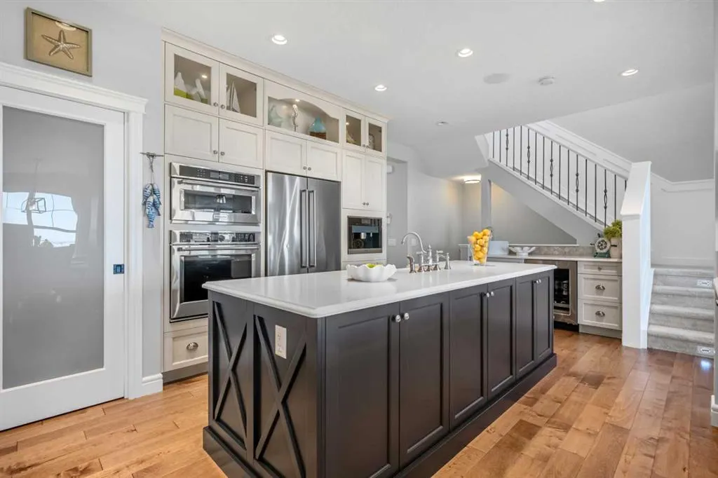 35 Mahogany Crescent SE