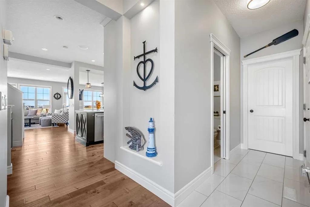 35 Mahogany Crescent SE