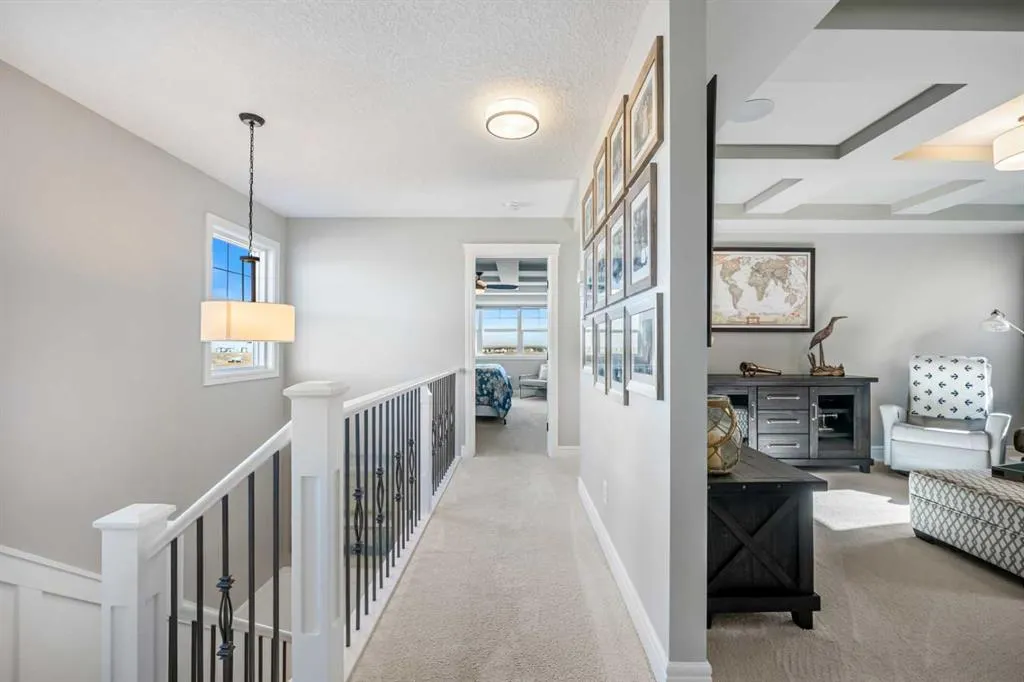 35 Mahogany Crescent SE