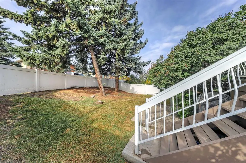 102 Sabrina Road SW