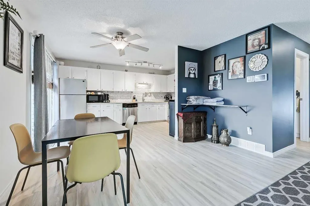 102 Sabrina Road SW