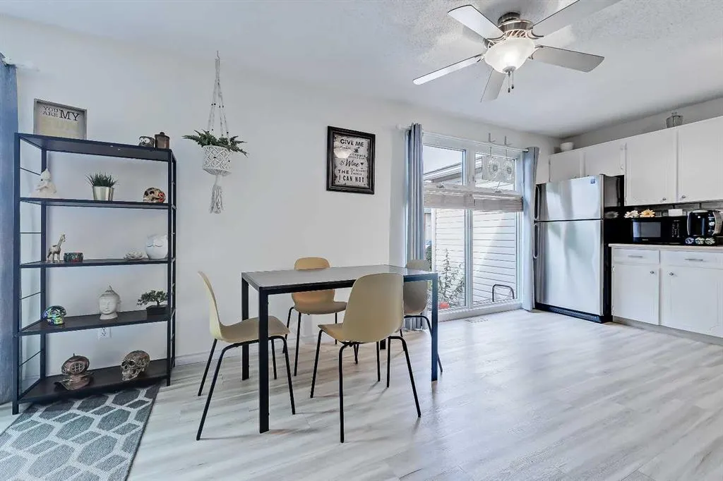 102 Sabrina Road SW