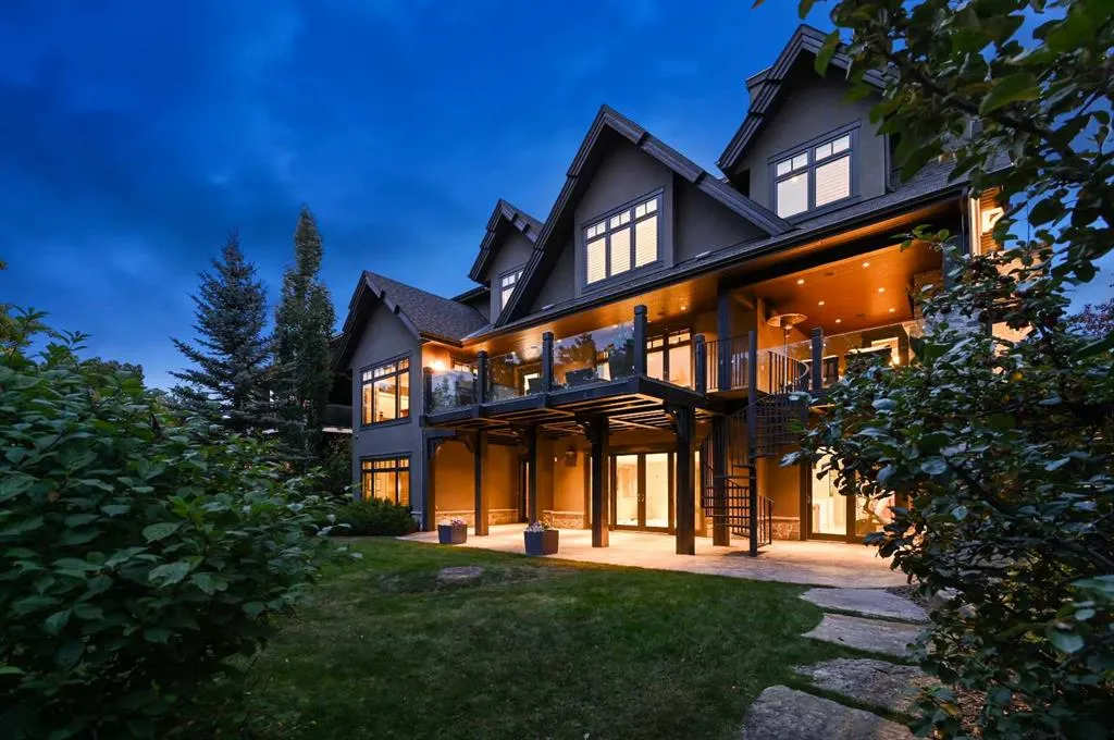 31 Spring Valley Heights SW