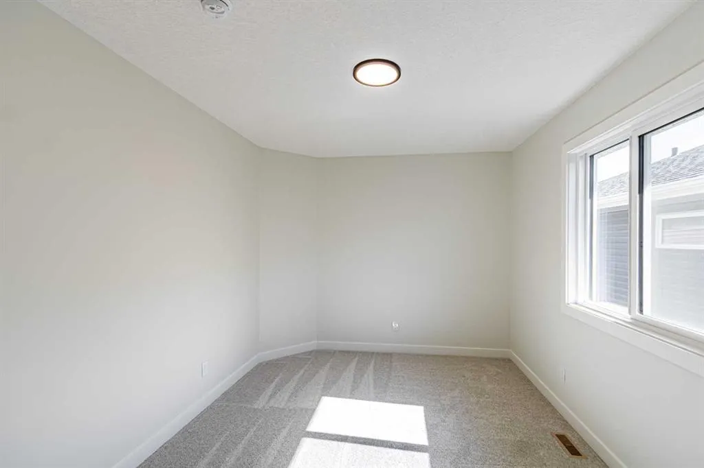 34 Amblefield Heights NW