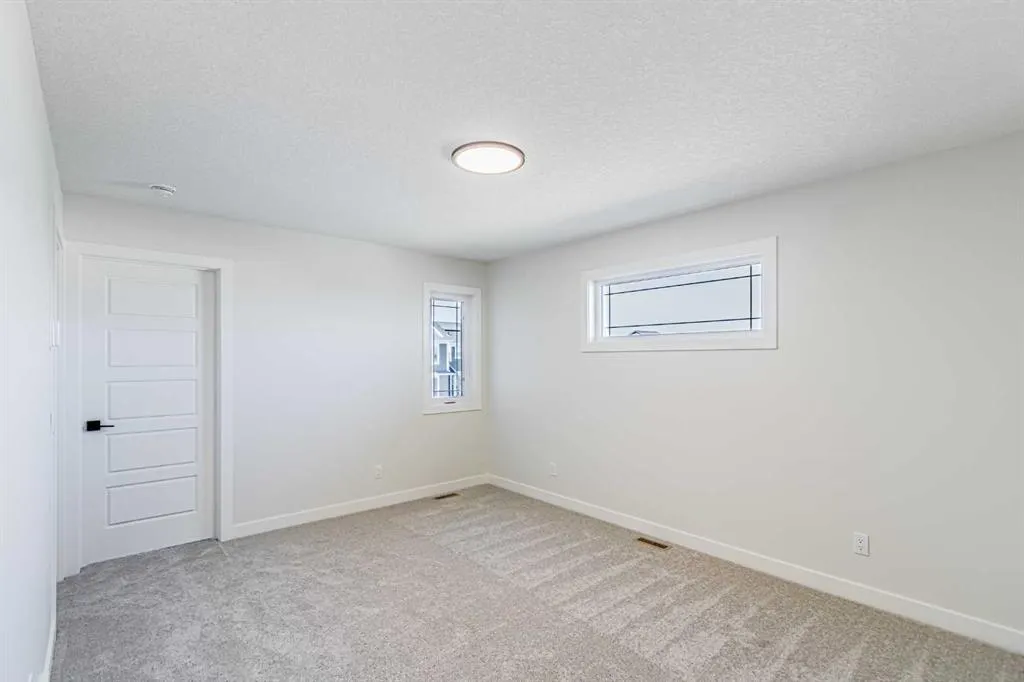34 Amblefield Heights NW