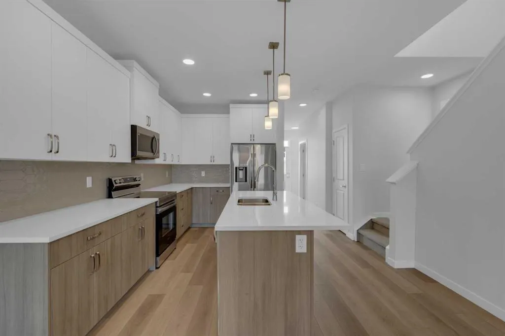 567 Carrington Boulevard NW