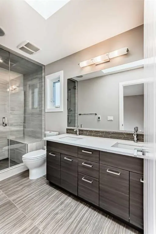 1741 36 Avenue SW, #2