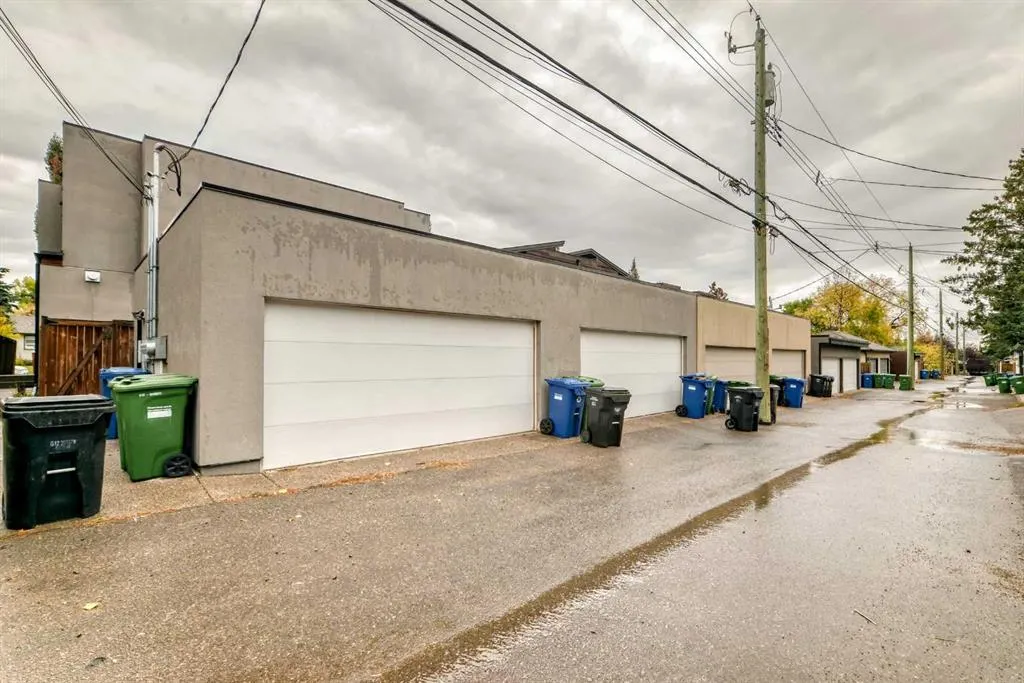 1741 36 Avenue SW, #2