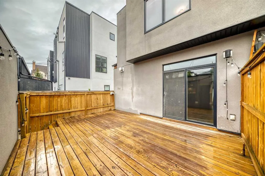 1741 36 Avenue SW, #2