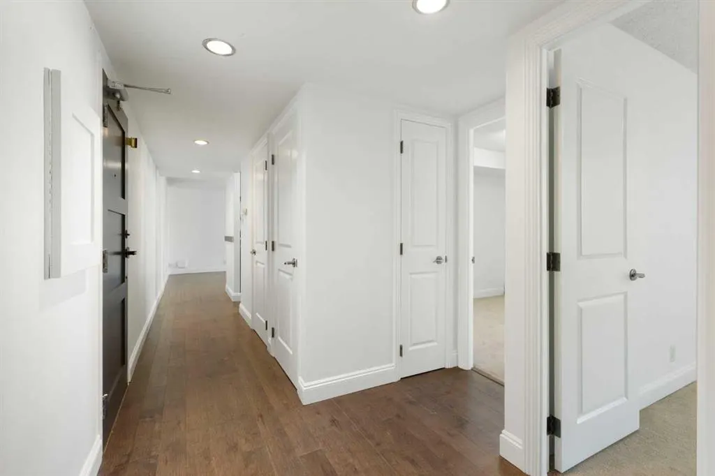 733 14 Avenue SW, #403