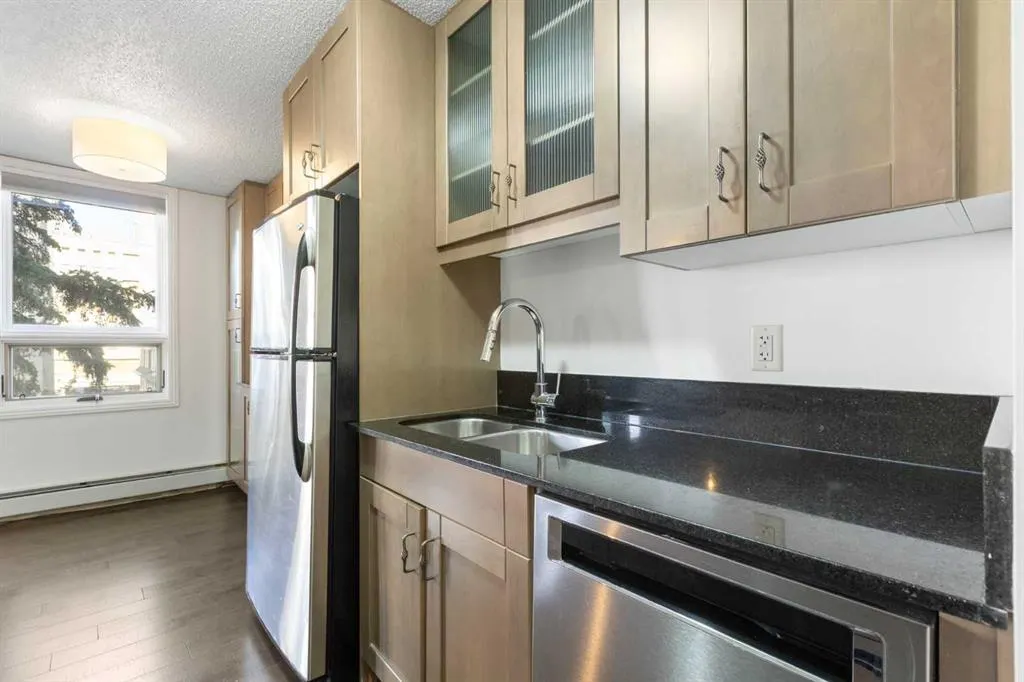733 14 Avenue SW, #403