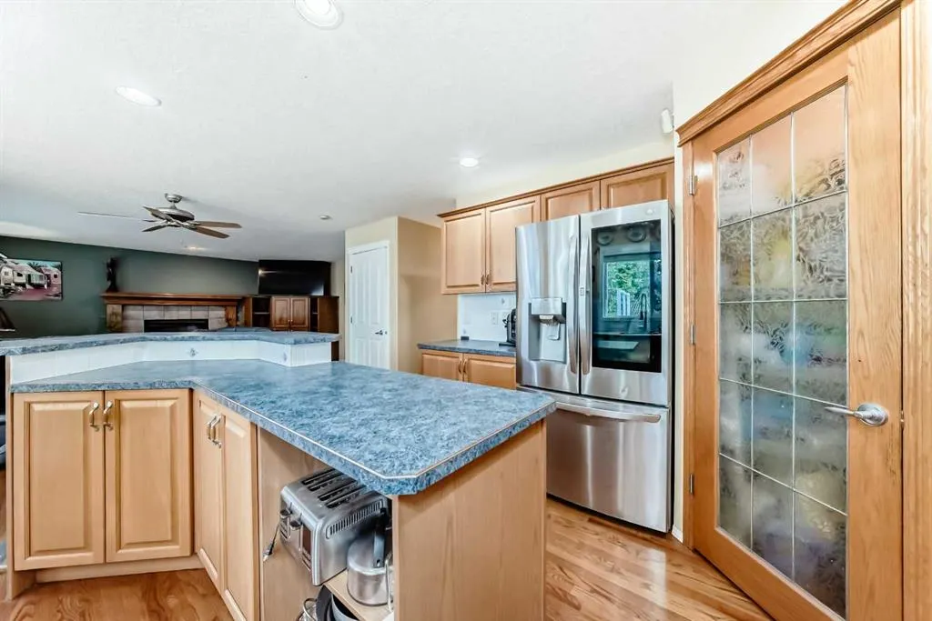 151 Cranwell Close SE